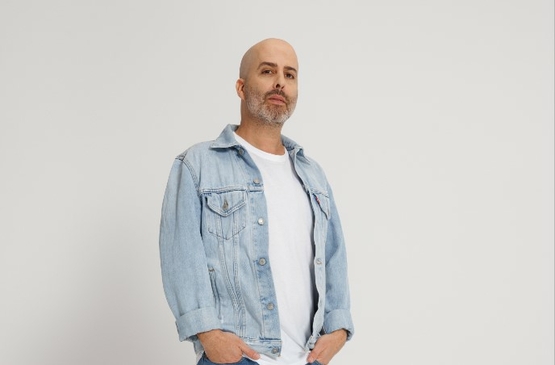 תמונת מופע: עילי בוטנר - מתארח בפסקול ישראלי עם יואב קוטנר