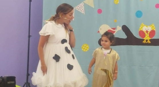 תמונת מופע: חנל'ה ושמלת השבת- תיאטרון סיפור לגילאי 2-4