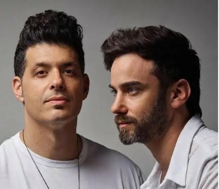 תמונת מופע: גיא ויהל - "מתארחים בפסקול ישראלי עם יואב קוטנר"